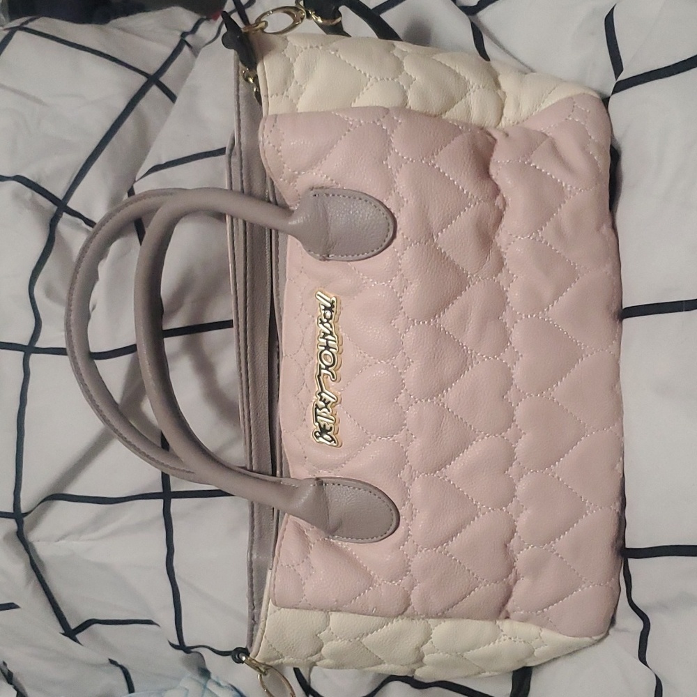 Betsy Johnson heart purse